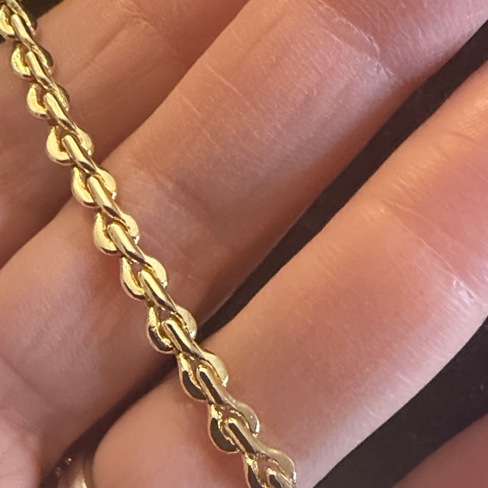 Kendra Scott Gold Isabella  Twisted Necklace - Picture 2 of 3